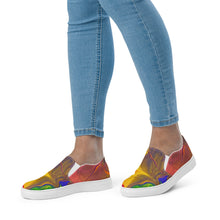 Load image into Gallery viewer, Women’s slip-on canvas shoes